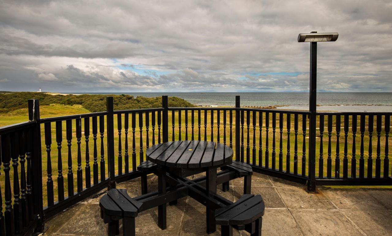 Golf View Hotel & Macintosh Restaurant Lossiemouth Exterior photo
